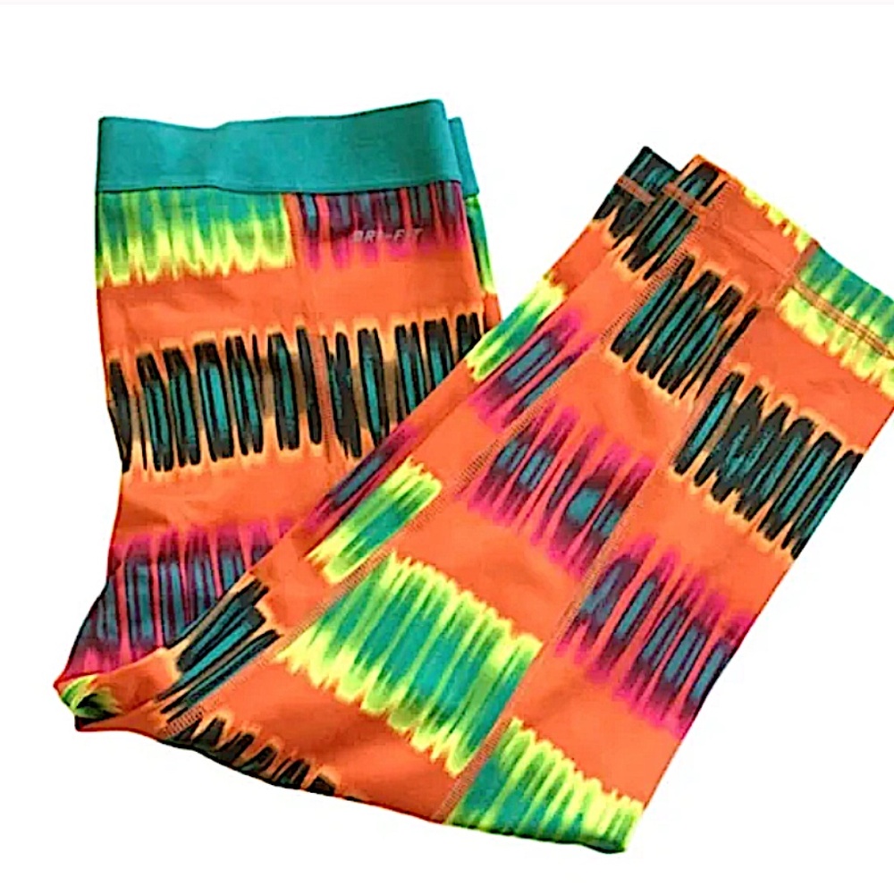Nike Pro Dri Fit Womens Orange Capri Leggings, M